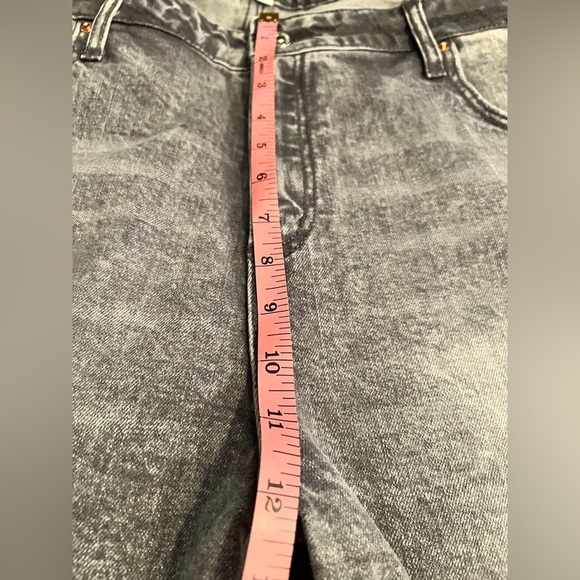 JUICY COUTURE Venice Faded Wash Whiskered Jeans, Size 16W GREY MARBLE WASH - Picture 4 of 11